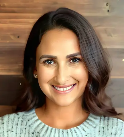 Dr. Veronika Glusker, PsyD - Clinical Supervisor at the Child & Family Development Center in Sherman Oaks